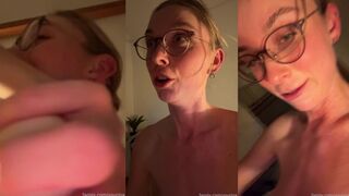 yourina nude masturbation talk