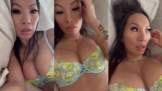 ASA AKIRA - I'M SO HORNY AND YOU'RE SUPPOSED TO HELP ME GET OFF