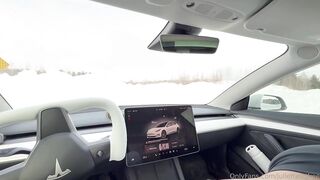 juliettestj - BJ in a Tesla