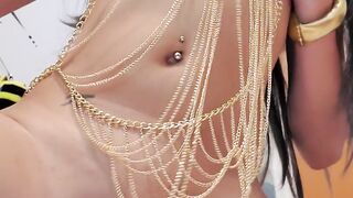 domiversailles onlyfans (Video 17)