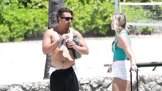 Asking Strangers To Let Me Stay At Their Place