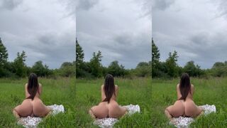 mindiyarova11 naked pussy fuck