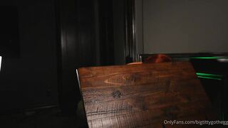 Bigtittygothegg Velma's pussy meets black fist