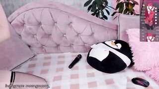 Lika_moon - Hot Redhead Shows Her Ass On CamStream