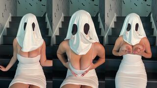 strawberrytabbyvip happy helloween