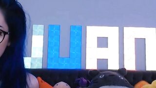 Kati3kat - Painful Butt Plug Insertion Experience