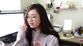 ur2dwaifu please don't tell mom