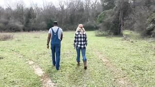 Bayoubarbee: Creek Fun