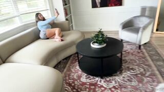 Gigilysette Stepbro Helped Shoot My Vid By Pounding My Little Pussy Raw
