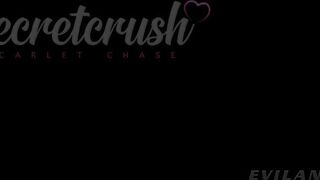 Scarlet Chase Hooked