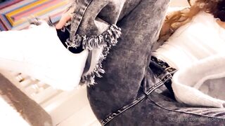 BELLE DELIPHINE SHOW BOOBS AGAIN x2 (Video 3)