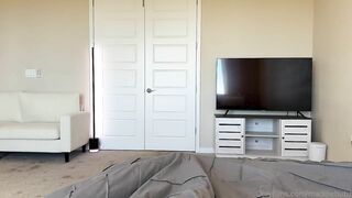 BubbleBratz Gets Her Tight Pussy Creampied
