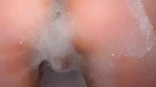 Louisa Khovanski Soapy pussy bathtub