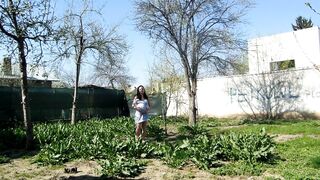 Pregnant Outdoor Play