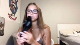 Jesshiaz / Jess Hiaz Pussy Fingering + Tits