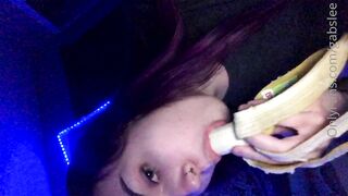 Gorgeous Teen With Enormous Ass (Video 2)