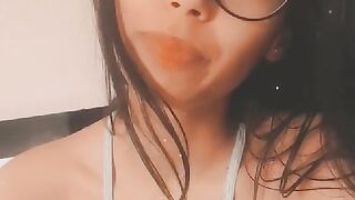 andreinadeluxe OF (Video 1)