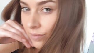 Molly x @moremolly onlyfans leak (Video 4)