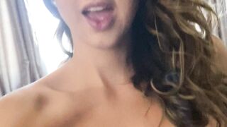 queenb94 OF (Video 94)