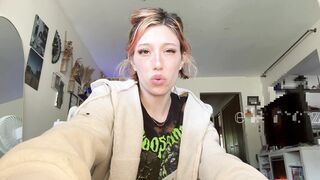 Elle Marz - Caught Bro Gooning With My Panties