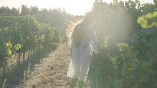 DaringKiara_Outdoor Masturbation in Vineyards