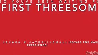 Karamitch x goddessguzman- my first threesome