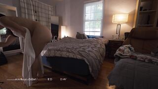 AMWednesday - Oiled Up and Cumming