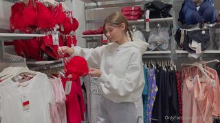 Anna Ralphs - I Decided to Go Shopping, I Forgot My Money at Home Onlyfans