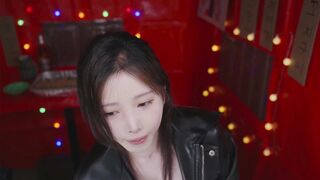 Yoon Ying ASMR