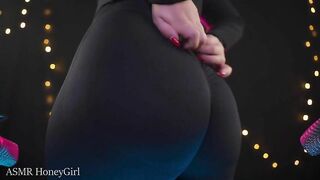 Scratching Spandex Leggings