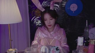 Yoon Ying ASMR