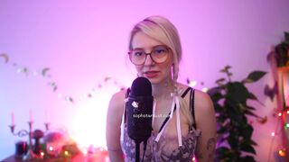 Soph Stardust ASMR