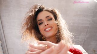 Gina Carla ASMR