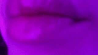 Asmrmpits lens licking close up