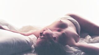 Grace Charis Naked Pussy Sleep