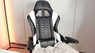 charming girl / milana rough fingering