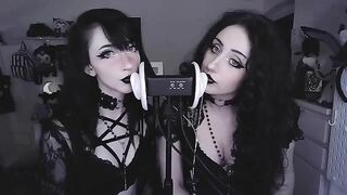 2 Goths 2 Kiss 3Dio Ears